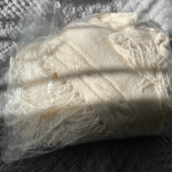 ✨Cable Knit Sweater. ☁️ - Picture 12 of 12